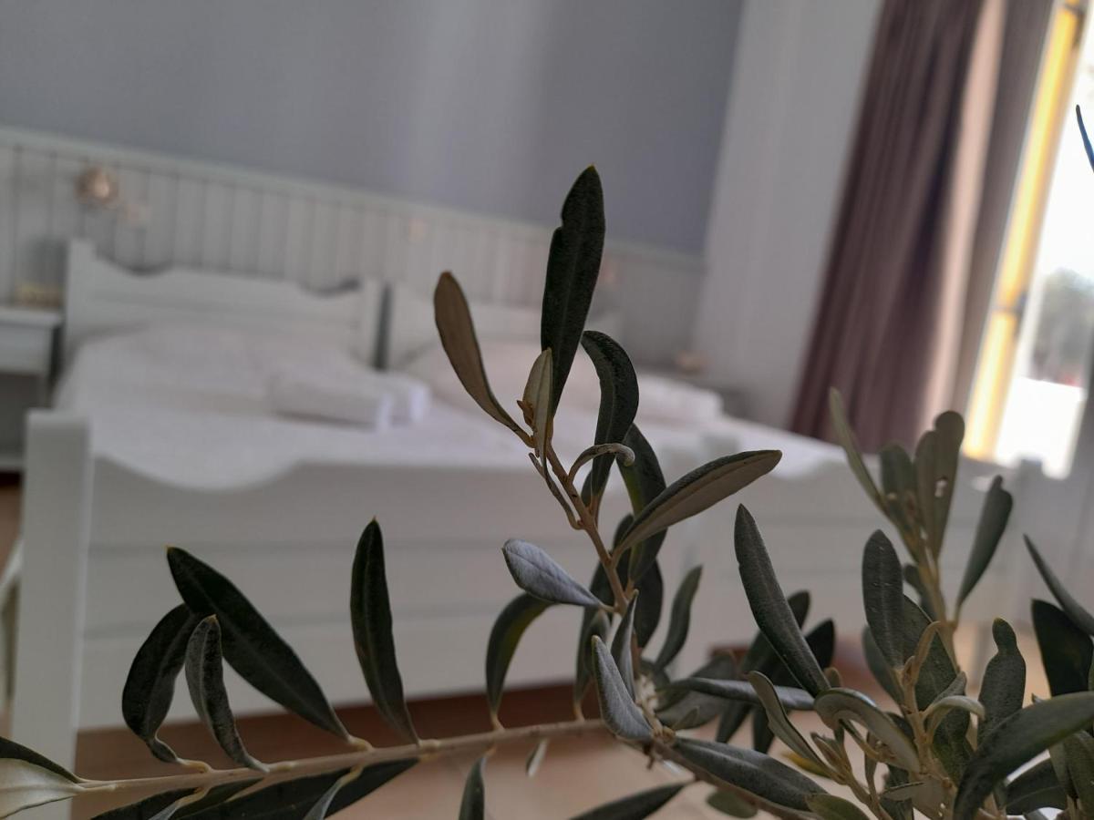 Bed and Breakfast Elia Скала Экстерьер фото