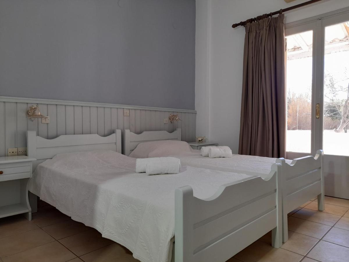 Bed and Breakfast Elia Скала Экстерьер фото